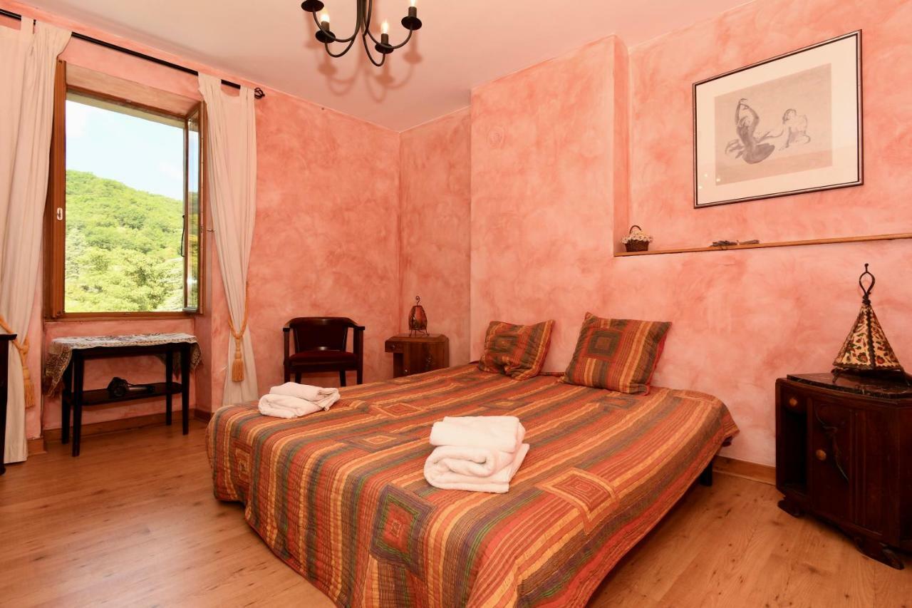 La Tulipe Sauvage Bed & Breakfast Bourdeaux Exterior photo